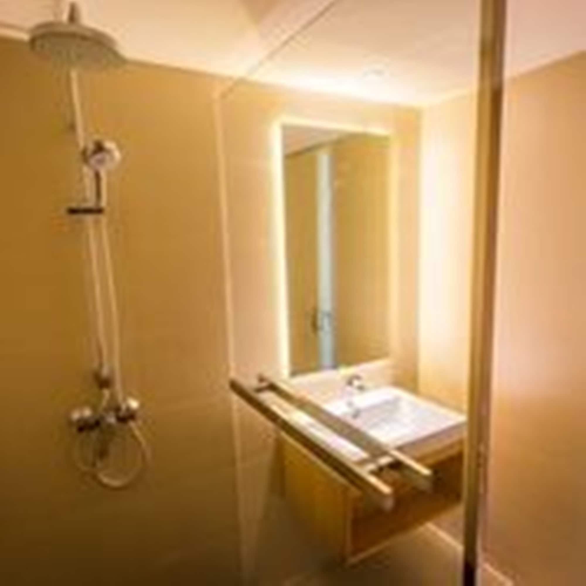 Crystal Hotel האט יאי מראה חיצוני תמונה