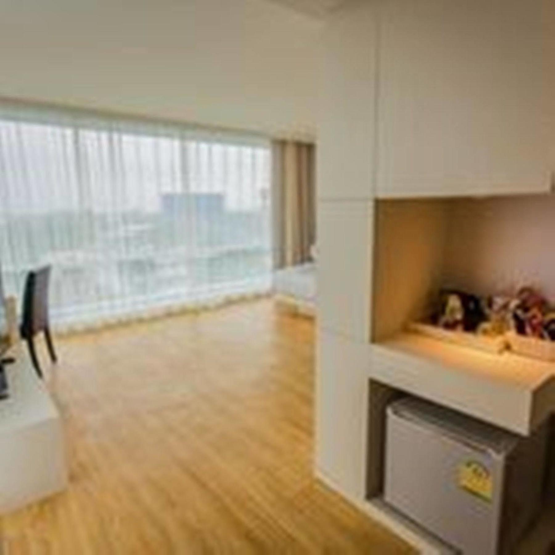 Crystal Hotel האט יאי מראה חיצוני תמונה