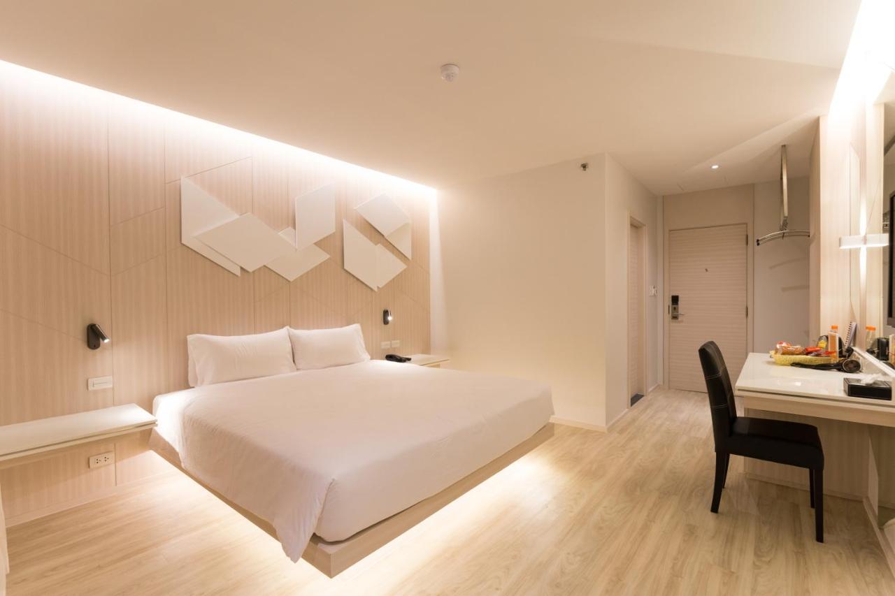 Crystal Hotel האט יאי מראה חיצוני תמונה