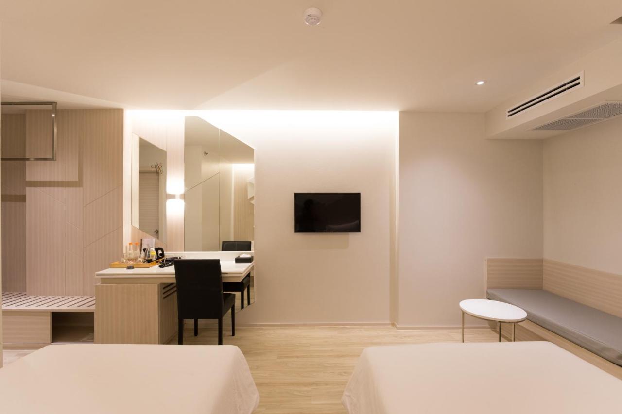 Crystal Hotel האט יאי מראה חיצוני תמונה